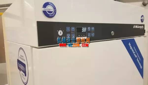 162200wqzqk8nn3pn47jqj.jpg