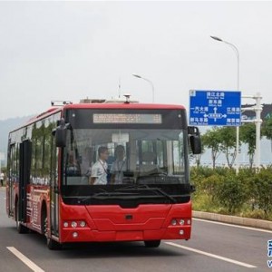 中国中车无人驾驶公交上路，“开得就像老司机”